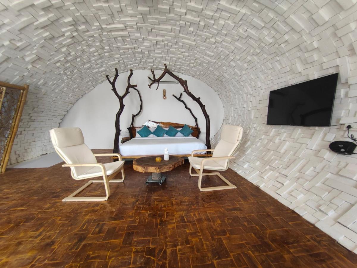 Obrigado By Craftels Hotell Canaguinim Eksteriør bilde