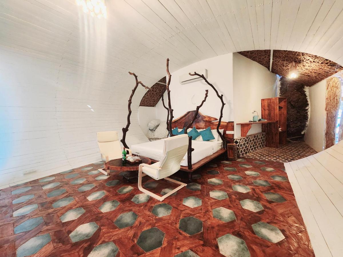 Obrigado By Craftels Hotell Canaguinim Eksteriør bilde