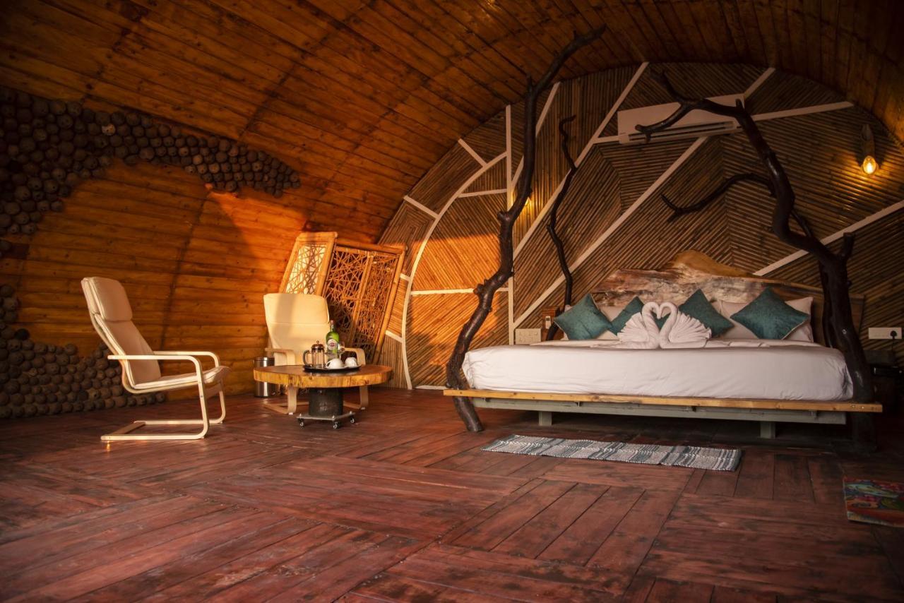 Obrigado By Craftels Hotell Canaguinim Eksteriør bilde
